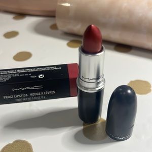 New authentic 👄 lipstick 💄 MAC cosmetics.